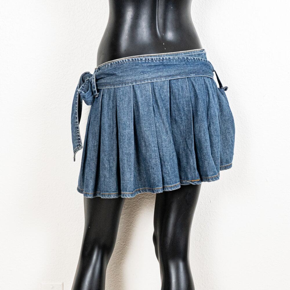 Vintage Y2K Juicy Couture Jeans Pleated Denim Mini Skirt size Small - Picture 4 of 9